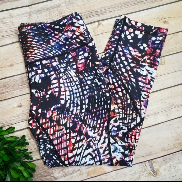 Zella Multicolored Cropped Active Leggings Size XS - Picture 2 of 9